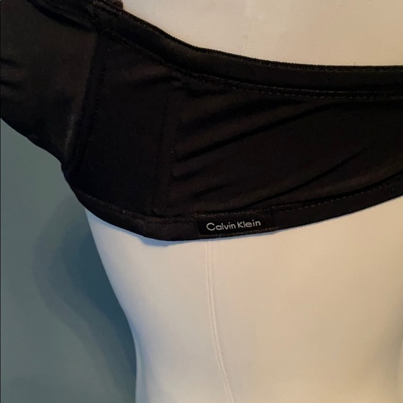 Calvin Klein Strapless Bandeau Underwire Bra - Picture 4 of 7